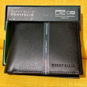 Perry Ellis Men’s wallet